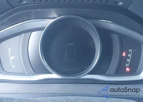 2014 Volvo S60 T5 from USA, damaged, VIN YV1612FH4E2276641